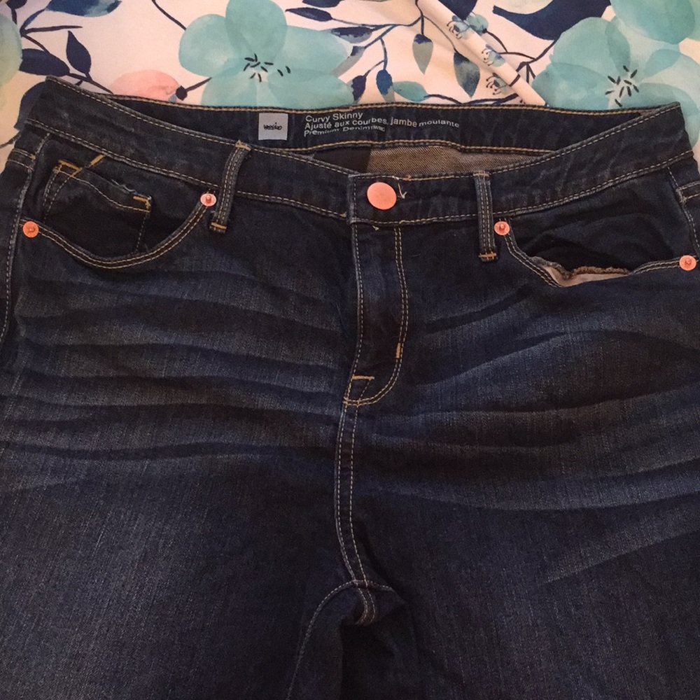 Mossimo Jeans